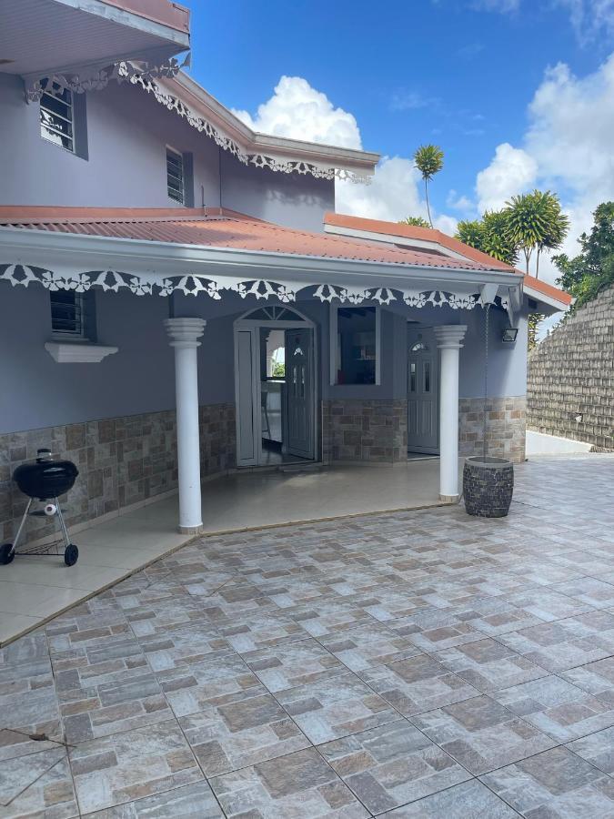 Les Appart Villa Sunbay Caraibes Avec Piscine Privative Vue Mer Et Montagne Le François Eksteriør billede