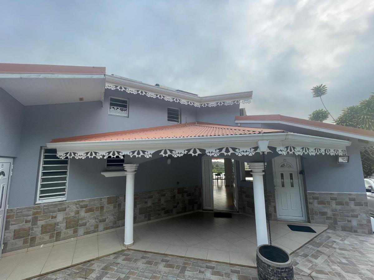 Les Appart Villa Sunbay Caraibes Avec Piscine Privative Vue Mer Et Montagne Le François Eksteriør billede