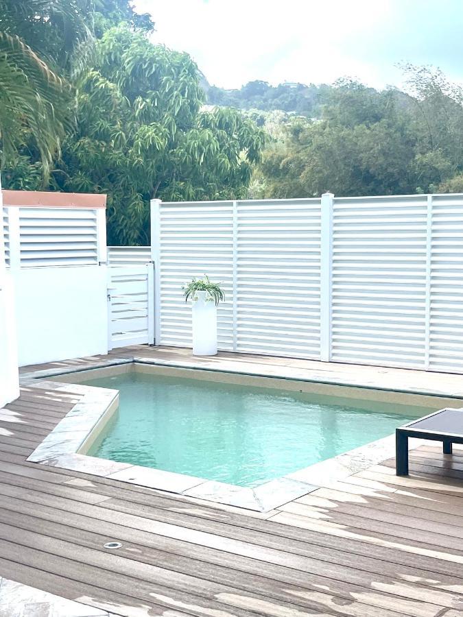Les Appart Villa Sunbay Caraibes Avec Piscine Privative Vue Mer Et Montagne Le François Eksteriør billede