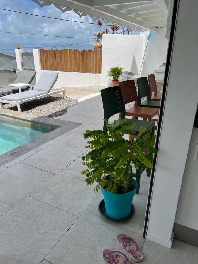 Les Appart Villa Sunbay Caraibes Avec Piscine Privative Vue Mer Et Montagne Le François Eksteriør billede