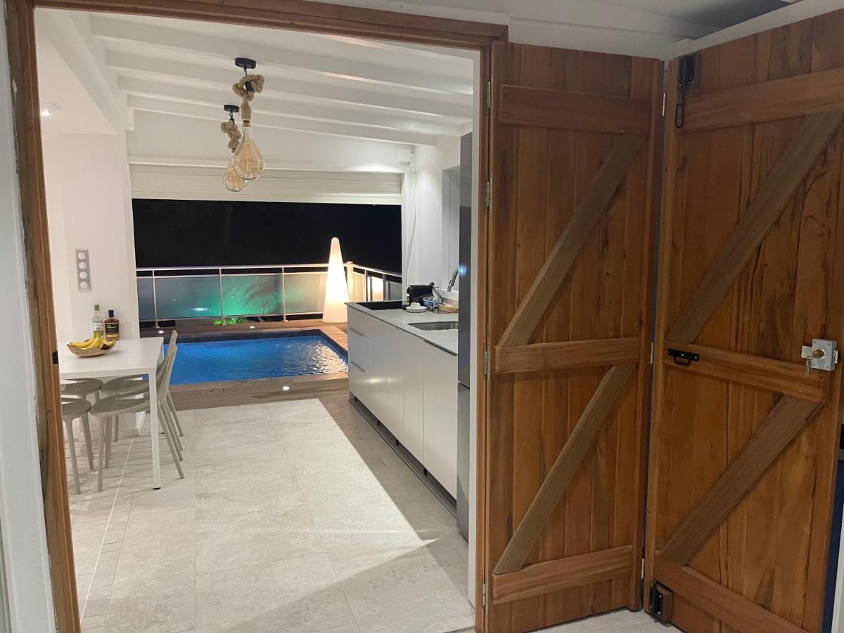 Les Appart Villa Sunbay Caraibes Avec Piscine Privative Vue Mer Et Montagne Le François Eksteriør billede