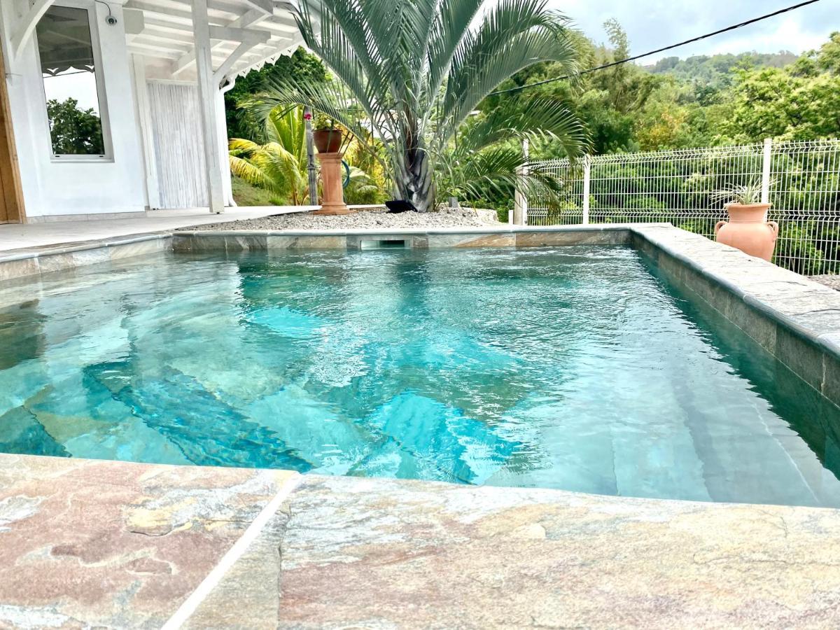 Les Appart Villa Sunbay Caraibes Avec Piscine Privative Vue Mer Et Montagne Le François Eksteriør billede